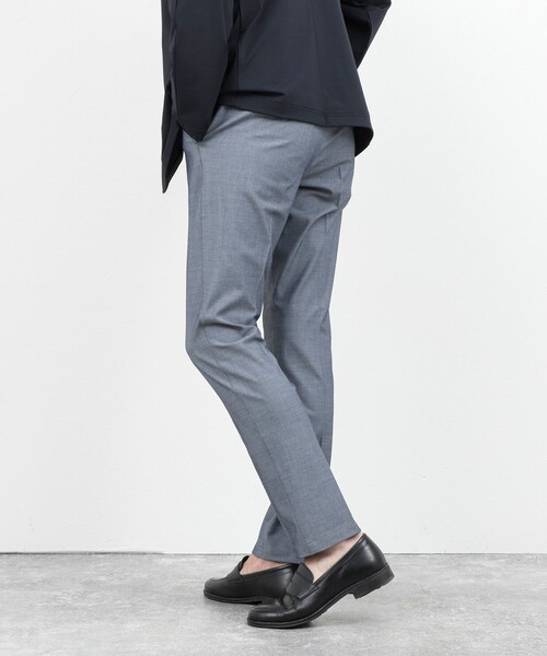 NOLLEY’S(ノーリーズ)の「《ビジカジ対応》INFITEX ロイヤルOX スリムフィットパンツ 26SS(その他パンツ・メンズ・アイボリー/グレー/ネイビー/ブルー・S/XXL/XL/L/M)」の21枚目の写真