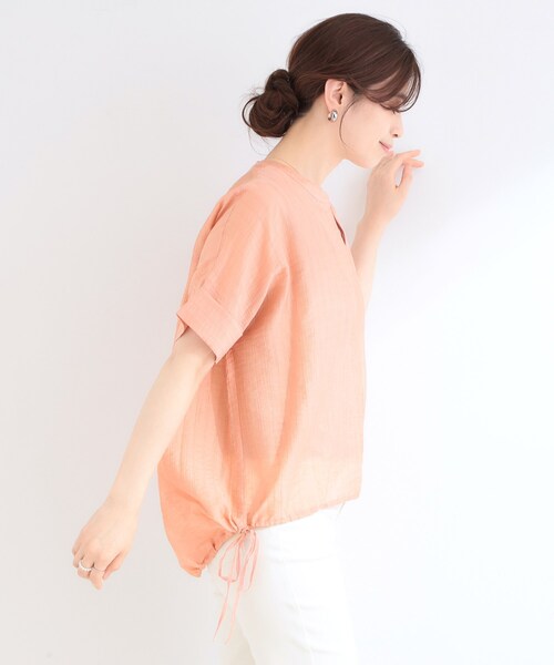 SHOO・LA・RUE（シューラルー）の「【高レビュー/体型カバー】インせず着られる スキッパー裾リボンブラウス（シャツ/ブラウス・レディース・ブルー系その他/オレンジ/オフホワイト/グリーン/チャコールグレー・00）」の7枚目の写真