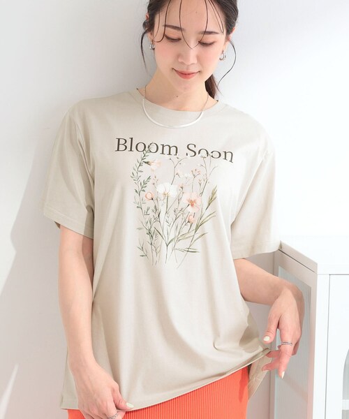 SHOO・LA・RUE(シューラルー)の「【綿100%/ひんやり/S-LL】選べる3柄 大人のプリントTシャツ(Tシャツ/カットソー・レディース・ピンク系1/ベージュ系2/ブラウン系その他2/ホワイト系1/サックスブルー系1/ブラック系2・02/03/01/04)」の4枚目の写真