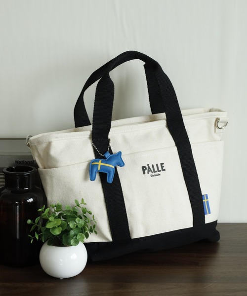 FUNALIVE(ファンアライブ)の「PALLE 2WAY多機能キャンバストート ショルダーバッグ(トートバッグ・レディース・グリーン/ベージュ/ブラック/グレー・ONE SIZE)」の3枚目の写真