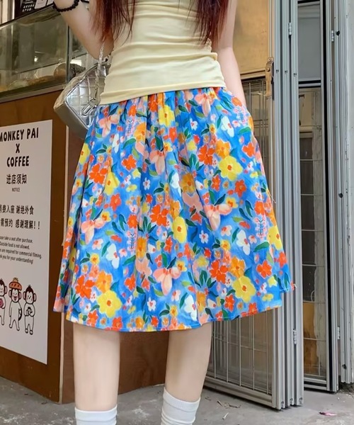 AsheKsha(アシクシャ)の「小花柄スカート(スカート・レディース・マルチ・F)」の2枚目の写真