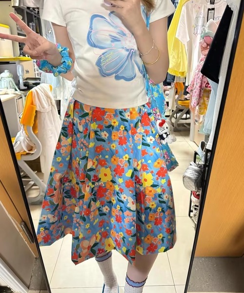 AsheKsha(アシクシャ)の「小花柄スカート(スカート・レディース・マルチ・F)」の22枚目の写真