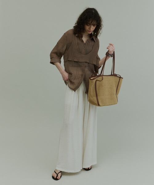 Plumel（プルメル）の「Wrinkle Sheer Bustier Shirt / リンクルシアービスチェシャツ（シャツ/ブラウス・レディース・ベージュ/オフホワイト/ブラウン・MEDIUM）」の19枚目の写真