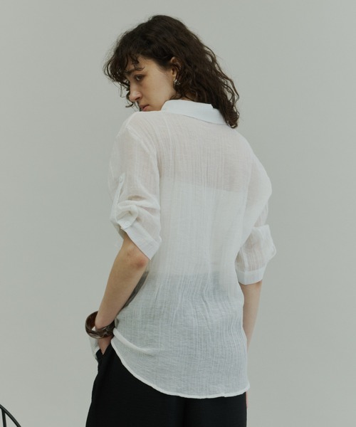 Plumel（プルメル）の「Wrinkle Sheer Bustier Shirt / リンクルシアービスチェシャツ（シャツ/ブラウス・レディース・ベージュ/オフホワイト/ブラウン・MEDIUM）」の7枚目の写真