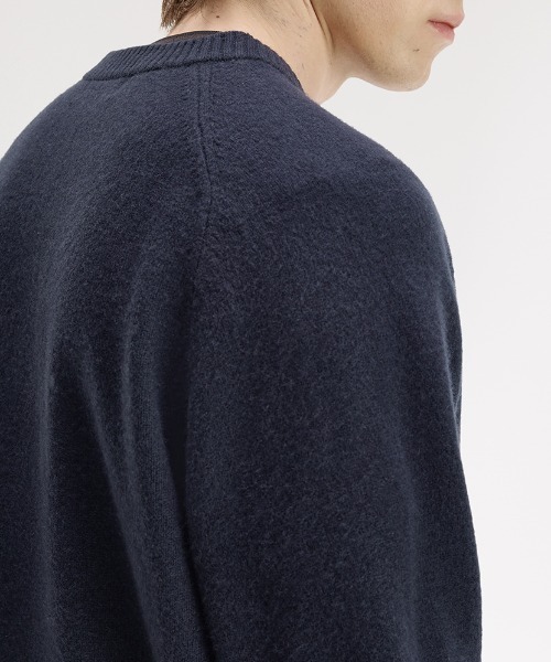 FRED PERRY(フレッドペリー)の「【先行予約受付中】Saddle Sleeve Cardigan/サドルスリーブカーディガン(カーディガン/ボレロ・メンズ・ネイビー・S/M/L)」の8枚目の写真