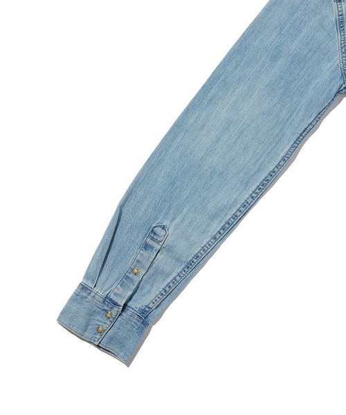 Levi's(リーバイス)の「Levi's/リーバイス ヘリテージ ウエスタン デニムシャツ(シャツ/ブラウス・レディース・インディゴブルー・XS/M/S)」の7枚目の写真