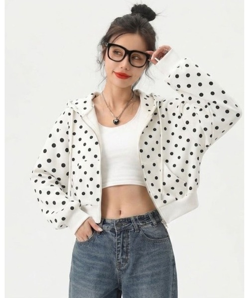 CHEER(チアー)の「【ダブルジップ】ドット柄 ショート丈 ジャージ パーカー フルジップ 水玉柄 クロップド丈 トラックジャケット スポーティー(パーカー・レディース・ホワイト・FREE)」の6枚目の写真