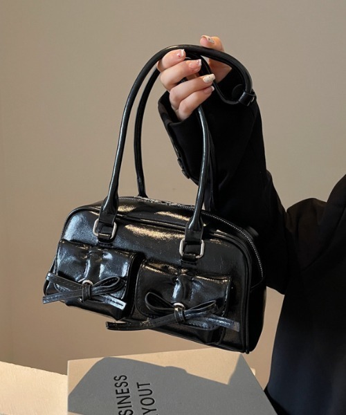 boemy(ボエミー)の「リボンデザイン 2WAYボストンバッグ ダブルポケット(ボストンバッグ・レディース・アイボリー/ピンク/シルバー/ブラウン/バーガンディー/ブラック・FREE)」の11枚目の写真