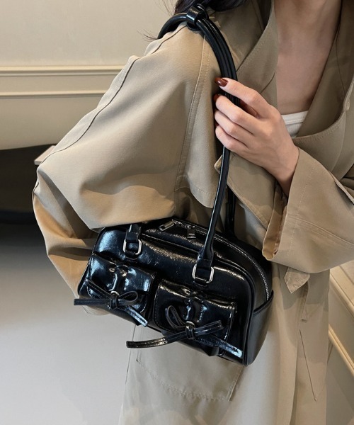 boemy(ボエミー)の「リボンデザイン 2WAYボストンバッグ ダブルポケット(ボストンバッグ・レディース・アイボリー/ピンク/シルバー/ブラウン/バーガンディー/ブラック・FREE)」の19枚目の写真