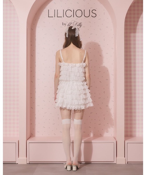 lilLilly(リルリリー)の「フリルミニキャミドレス(ワンピース・レディース・ブラック/ホワイト・FREE)」の4枚目の写真