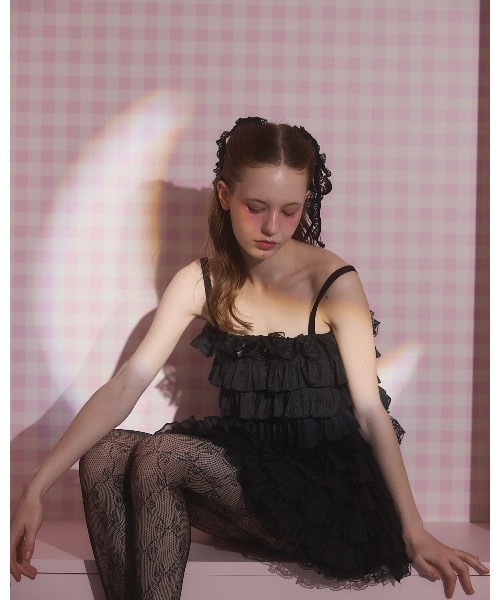 lilLilly(リルリリー)の「フリルミニキャミドレス(ワンピース・レディース・ブラック/ホワイト・FREE)」の7枚目の写真