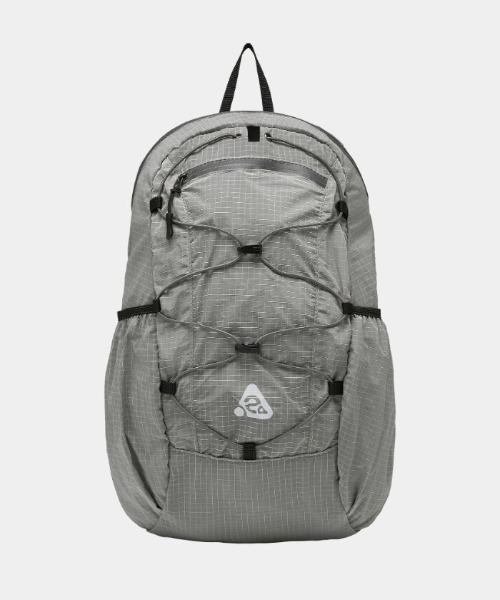 HEISAN(ハイサン)の「Heisan(ハイサン)/超軽量 大容量 A4サイズ収納可 折りたためる パッカブル ウルトラ ライト コンパクト ポケット バックパック リュック/Ultra-light Compact Pocket Bag V2 Nylon(バックパック/リュック・レディース・ホワイト/ベージュ/グレー/ピンク・FREE)」の6枚目の写真