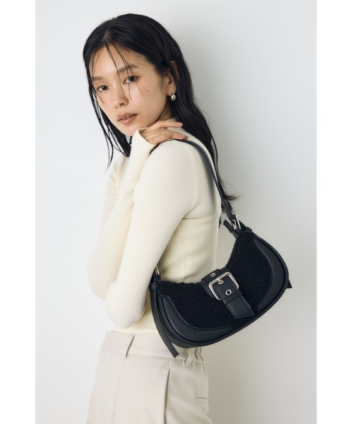 AZUL by moussy(アズールバイマウジー)の「バックルベルトワンハンドルボアバッグ 秋服 冬服(ハンドバッグ・レディース・ブラック/ブラウン・FREE)」の20枚目の写真
