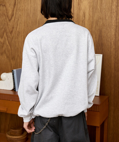 MARY QUANT(マリークワント)の「MARY QUANT × PUBLUX/マリークワント <ユニセックス>別注 裏起毛 配色 ハーフジップ ロゴ スウェット 限定展開(スウェット・メンズ・ブラック/チャコールグレー/ライトグレー・SMALL/MEDIUM/LARGE)」の12枚目の写真