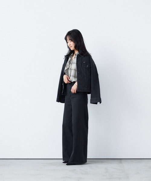 YANUK(ヤヌーク)の「ワイドフレア"LYDIA"(デニムパンツ・レディース・ブラック・26inch/25inch/24inch/23inch/21inch)」の12枚目の写真