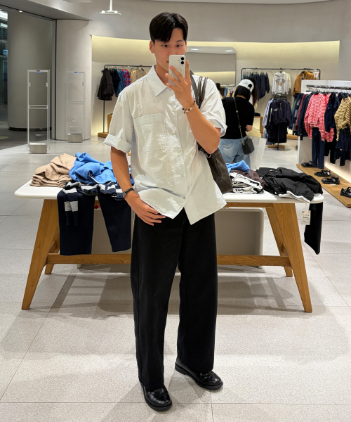 MINDBRIDGE（マインドブリッジ）の「コットン100% カーブドワイド デイリーデニムパンツ - 3カラー（デニムパンツ・メンズ・ブラウン/ブラック/ベージュ・29/30/32/34/36）」の11枚目の写真