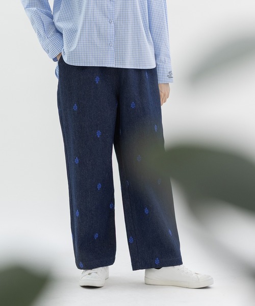nop de nod（ノップドゥノッド）の「ユーカリ刺繍チノクロス・デニムパンツ（その他パンツ・レディース・ベージュ/ネイビー/インディゴブルー・3）」の3枚目の写真
