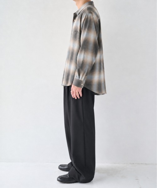 STUDIOUS(ステュディオス)の「【STUDIOUS】Fine Wool Smooth Check Shirts(シャツ/ブラウス・メンズ・ブラウン/ブラック/ベージュ・2/3/1)」の10枚目の写真