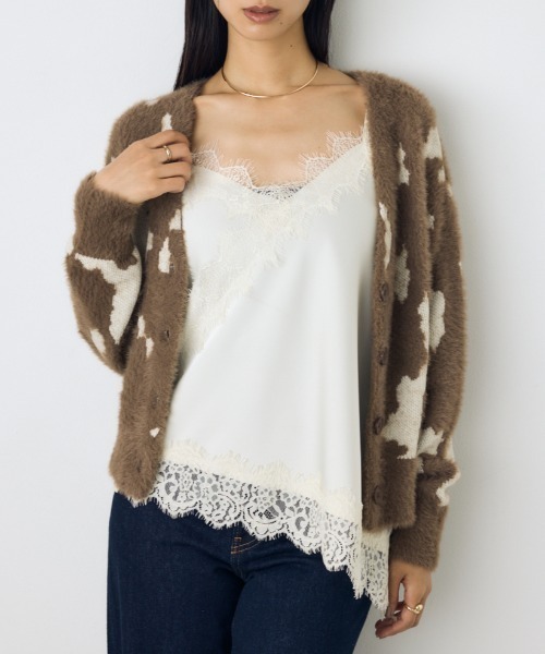 AZUL by moussy(アズールバイマウジー)の「柄アソートニットカーディガン 秋服 冬服 アニマル柄 レオパード柄 ヒョウ柄 牛柄 カウ柄(カーディガン/ボレロ・レディース・ホワイト系その他/ブラック系その他/グレー系その他/ブラウン系その他・FREE)」の4枚目の写真