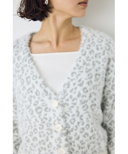 AZUL by moussy(アズールバイマウジー)の「柄アソートニットカーディガン 秋服 冬服 アニマル柄 レオパード柄 ヒョウ柄 牛柄 カウ柄(カーディガン/ボレロ・レディース・ホワイト系その他/ブラック系その他/グレー系その他/ブラウン系その他・FREE)」の10枚目の写真