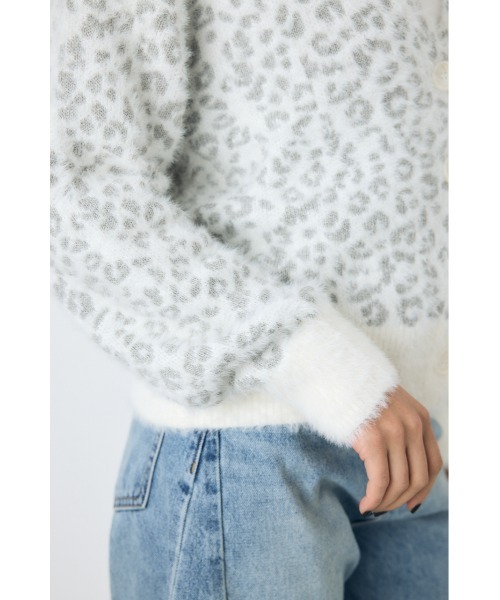 AZUL by moussy(アズールバイマウジー)の「柄アソートニットカーディガン 秋服 冬服 アニマル柄 レオパード柄 ヒョウ柄 牛柄 カウ柄(カーディガン/ボレロ・レディース・ホワイト系その他/ブラック系その他/グレー系その他/ブラウン系その他・FREE)」の12枚目の写真