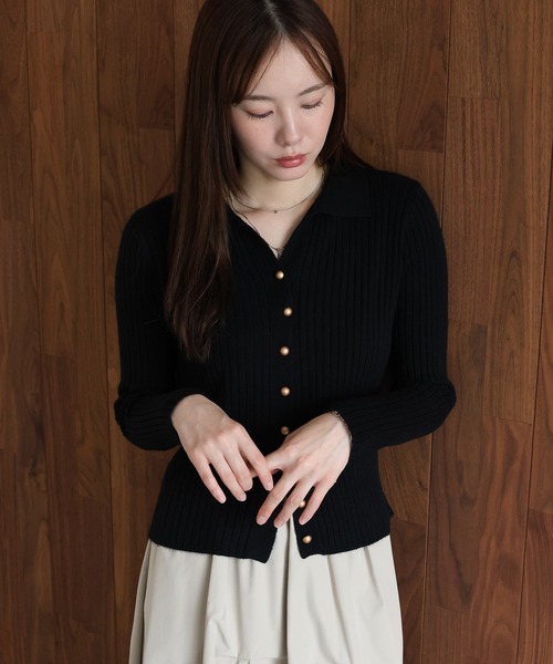 J by blue（ジェイバイブルー）の「スキッパーリブカーディガン（カーディガン/ボレロ・レディース・アイボリー/ベージュ/グレー・MEDIUM）」の11枚目の写真