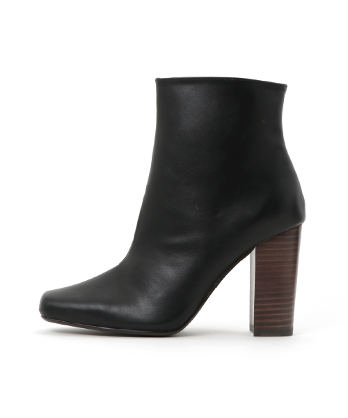 Ungrid（アングリッド）の「スクエアショートブーツ（ブーツ・レディース・ブラック/マルチ/ブラウン・S/M/L）」の4枚目の写真