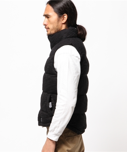 VENCEEXCHANGE（ヴァンスエクスチェンジ）の「リバーシブル中綿ベスト              （ダウンベスト・メンズ・ブラック/グレー・MEDIUM/LARGE）」の3枚目の写真