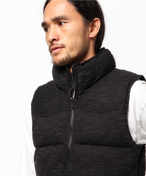 VENCEEXCHANGE（ヴァンスエクスチェンジ）の「リバーシブル中綿ベスト              （ダウンベスト・メンズ・ブラック/グレー・MEDIUM/LARGE）」の5枚目の写真