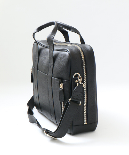 5351 POUR LES HOMMES（ゴーサンゴーイチプールオム）の「レザーブリーフケース（トートバッグ・メンズ・ブラック・FREE）」の3枚目の写真