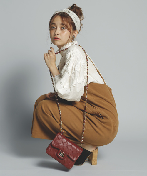 PLAIN CLOTHING(プレーンクロージング)の「ダイヤ柄ステッチチェーンバッグ【PLAIN CLOTHING】(ショルダーバッグ・レディース・ブラック/ネイビー/レッド/グレー・FREE)」の4枚目の写真