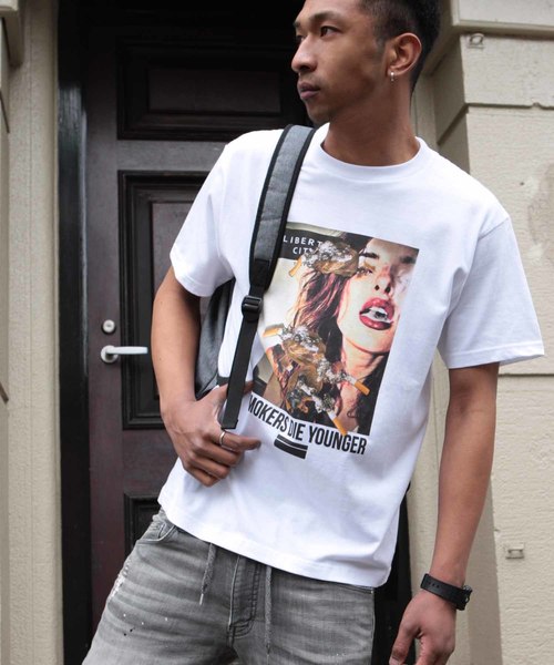 LIBERTY CITY（リバティシティ）の「【LIBERTY CITY/リバティーシティ】[SMOKING DIE YOUNGER] Tシャツ（Tシャツ/カットソー・メンズ・ホワイト/グレー・1/2/3）」の2枚目の写真