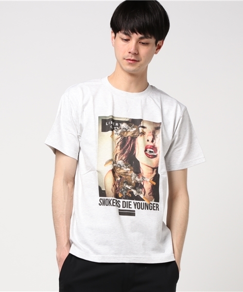 LIBERTY CITY（リバティシティ）の「【LIBERTY CITY/リバティーシティ】[SMOKING DIE YOUNGER] Tシャツ（Tシャツ/カットソー・メンズ・ホワイト/グレー・1/2/3）」の11枚目の写真