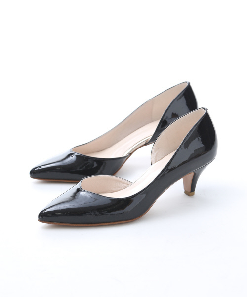 Au BANNISTER（オゥバニスター）の「50mmポインテッドセパレートパンプス（パンプス・レディース・ブラック/ベージュ/イエロー/カーキ・34/35/36/37/38/39/40）」の2枚目の写真