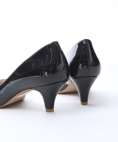 Au BANNISTER（オゥバニスター）の「50mmポインテッドセパレートパンプス（パンプス・レディース・ブラック/ベージュ/イエロー/カーキ・34/35/36/37/38/39/40）」の14枚目の写真