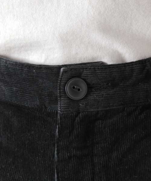 BAYFLOW（ベイフロー）の「コーデュロイスリムパンツ 18AW（その他パンツ・メンズ・ブラック/ベージュ/カーキ・SMALL/MEDIUM/LARGE/X-LARGE）」の13枚目の写真