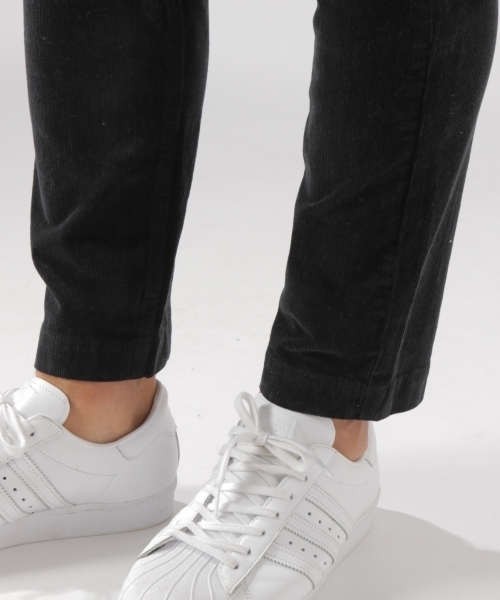 BAYFLOW（ベイフロー）の「コーデュロイスリムパンツ 18AW（その他パンツ・メンズ・ブラック/ベージュ/カーキ・SMALL/MEDIUM/LARGE/X-LARGE）」の18枚目の写真