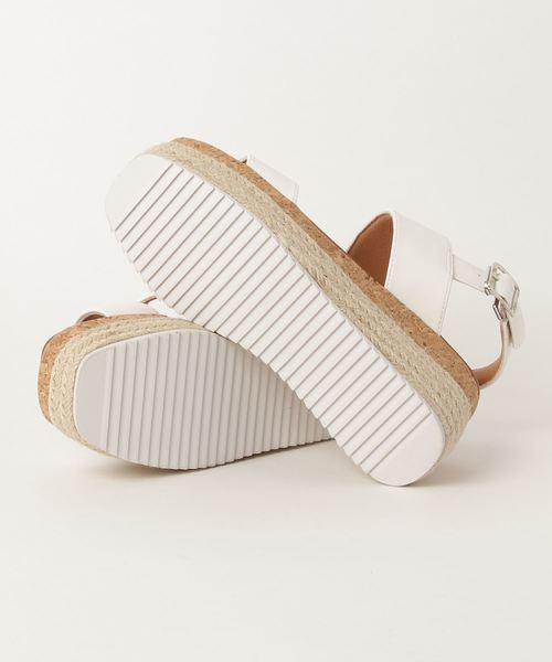 KOBE LETTUCE（コウベレタス）の「厚底2ベルト異素材ウェッジサンダル（サンダル・レディース・ホワイト/グレイッシュベージュ/ブラック/ベージュ/ガンメタ・L/LL/M/S）」の7枚目の写真