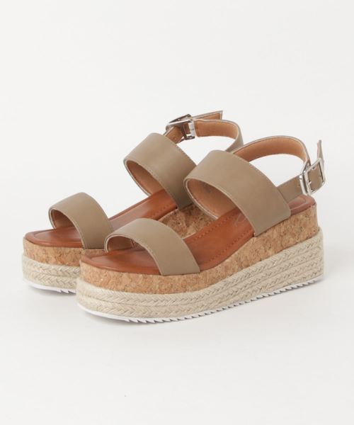 KOBE LETTUCE（コウベレタス）の「厚底2ベルト異素材ウェッジサンダル（サンダル・レディース・ホワイト/グレイッシュベージュ/ブラック/ベージュ/ガンメタ・L/LL/M/S）」の4枚目の写真