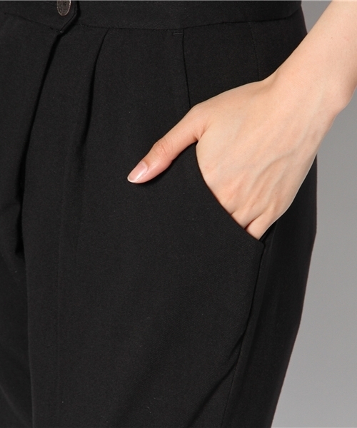 Soareak（ソアリーク）の「タックテーパードパンツ（スラックス・レディース・ブラック/グレー/オレンジ・SMALL/MEDIUM）」の8枚目の写真