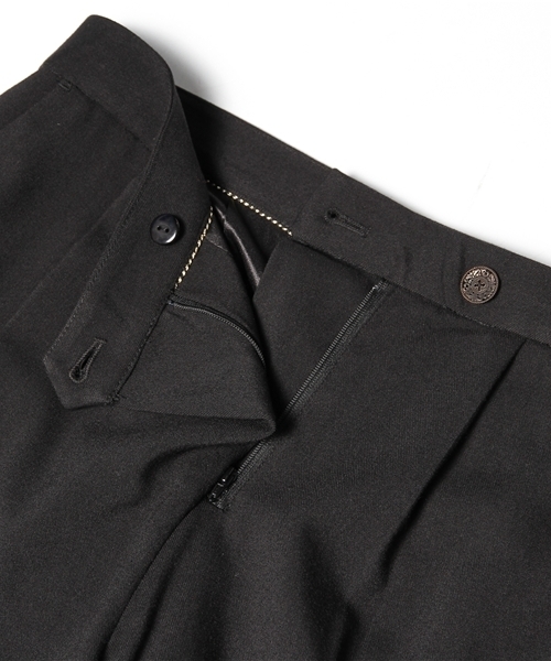 Soareak（ソアリーク）の「タックテーパードパンツ（スラックス・レディース・ブラック/グレー/オレンジ・SMALL/MEDIUM）」の10枚目の写真