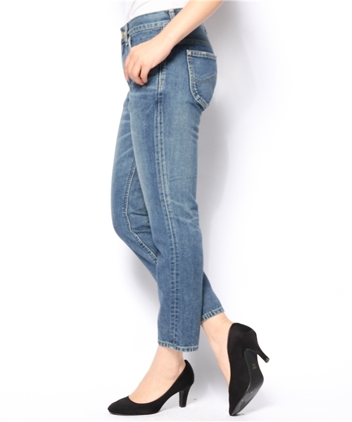 NANO universe（ナノユニバース）の「Lee/NU別注 テーパードスリム   デニムパンツ（デニムパンツ・レディース・インディゴブルー/ホワイト/ブラック・X-SMALL/SMALL/MEDIUM）」の4枚目の写真