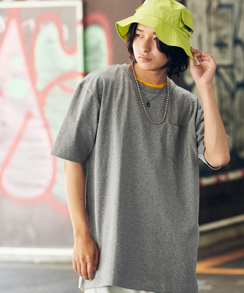 MONO-MART（モノマート）の「ヘビーウェイト ビッグシルエット USAコットン プルオーバー 無地T トップス Tシャツ (1/2 sleeve)（Tシャツ/カットソー・メンズ・ブラック/オリーブ/グレー/ホワイト/ネイビー/ピンク/ラベンダー/サックスブルー/グリーン/ワイン/ベージュ系その他/チャコール/ブルー系その他/パープル/イエロー系その他/ダークブラウン/グリーン系その他・L/M/XL）」の4枚目の写真