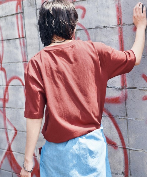 MONO-MART（モノマート）の「ヘビーウェイト ビッグシルエット USAコットン プルオーバー 無地T トップス Tシャツ (1/2 sleeve)（Tシャツ/カットソー・メンズ・ブラック/オリーブ/グレー/ホワイト/ネイビー/ピンク/ラベンダー/サックスブルー/グリーン/ワイン/ベージュ系その他/チャコール/ブルー系その他/パープル/イエロー系その他/ダークブラウン/グリーン系その他・L/M/XL）」の19枚目の写真