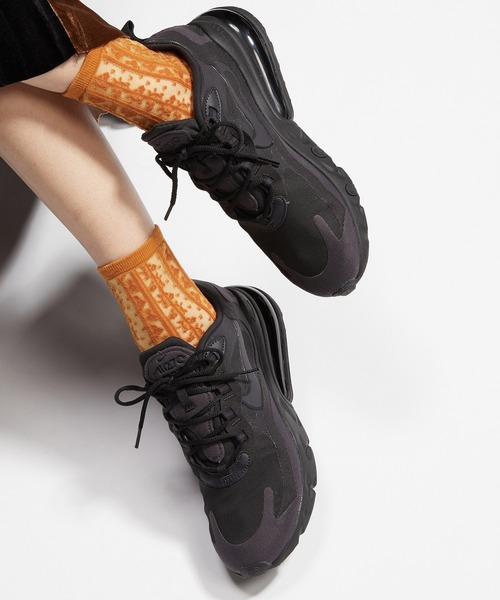 NIKE(ナイキ)の「ナイキ エア マックス 270 リアクト メンズシューズ / NIKE AIR MAX 270 REACT(スニーカー)」|ブラック×ブラック