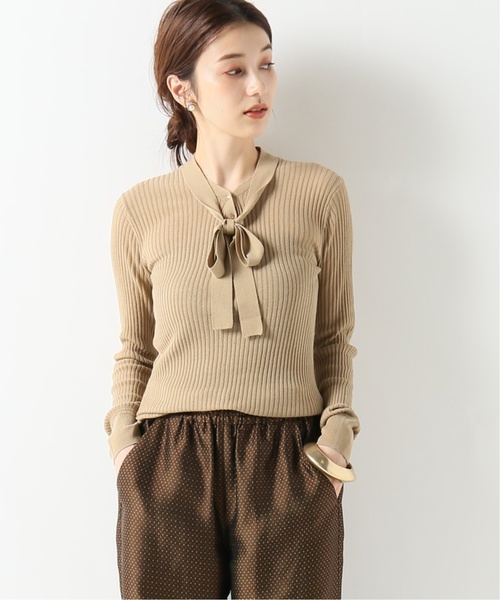 IENA LA BOUCLE(イエナラブークル)の「IENA LA BOUCLE laspalmas タイ付きヘンリーネックニット◆(ニット/セーター・レディース・ベージュ/ネイビー/ブラウン/ピンク・FREE)」の2枚目の写真