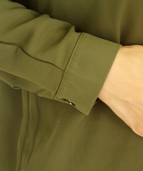 Amulet(アミュレット)の「ゆったりロングシャツ(シャツ/ブラウス・レディース・ホワイト/ブラック/カーキ・M/L)」の14枚目の写真