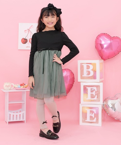 Bee des Bee（ビーデスビー）の「ドッキングワンピース（ワンピース・キッズ・ラベンダー/ライトグレー/ブルー系その他/ブラック/ダークブラウン/ブラック×ベージュ/ローズ/アイボリー/グレー系その他/ブラック系その他/ホワイト系その他/ホワイト系その他2・110cm/100cm/120cm/130cm/140cm/150cm）」の19枚目の写真