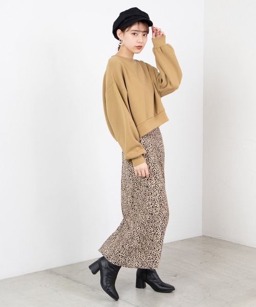 WEGO（ウィゴー）の「WEGO/カラービッグシルエットショートスウェット（スウェット・レディース・ブルー/ベージュ/ホワイト/イエロー・FREE）」の20枚目の写真