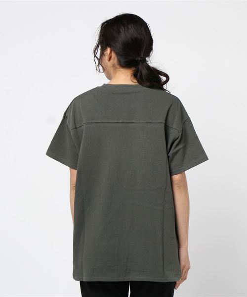 SpRay（スプレイ）の「切替ラウンド　Ｔシャツ（Tシャツ/カットソー・レディース・オレンジ/オフホワイト/チャコールグレー/グレイッシュベージュ/ブラック/ブラウン/カーキ/パープル・FREE）」の10枚目の写真